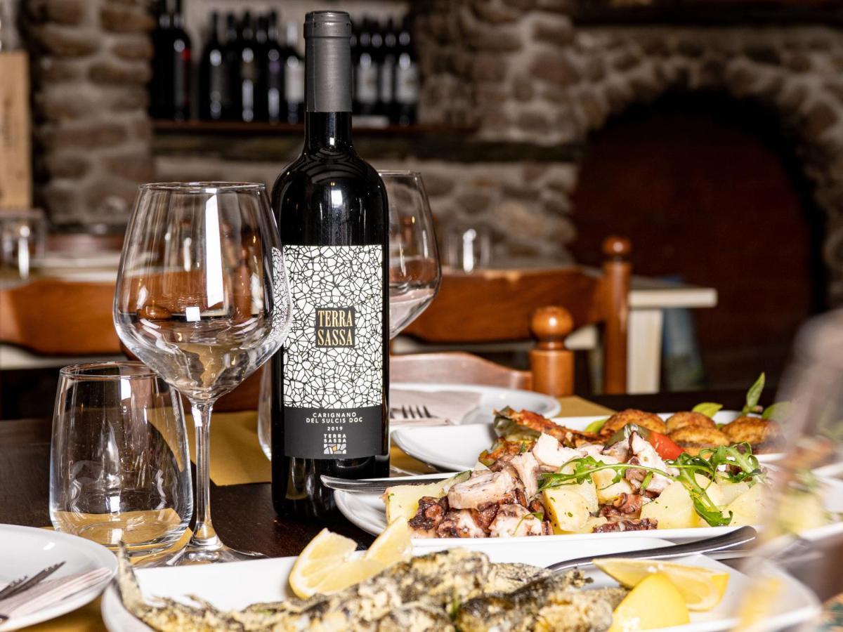 Giba Albergo Ristorante Locanda Rosella מראה חיצוני תמונה