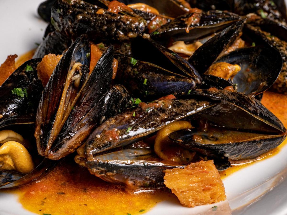 Giba Albergo Ristorante Locanda Rosella מראה חיצוני תמונה