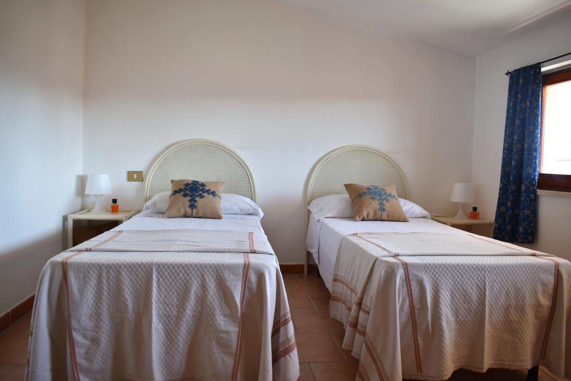 Giba Albergo Ristorante Locanda Rosella מראה חיצוני תמונה