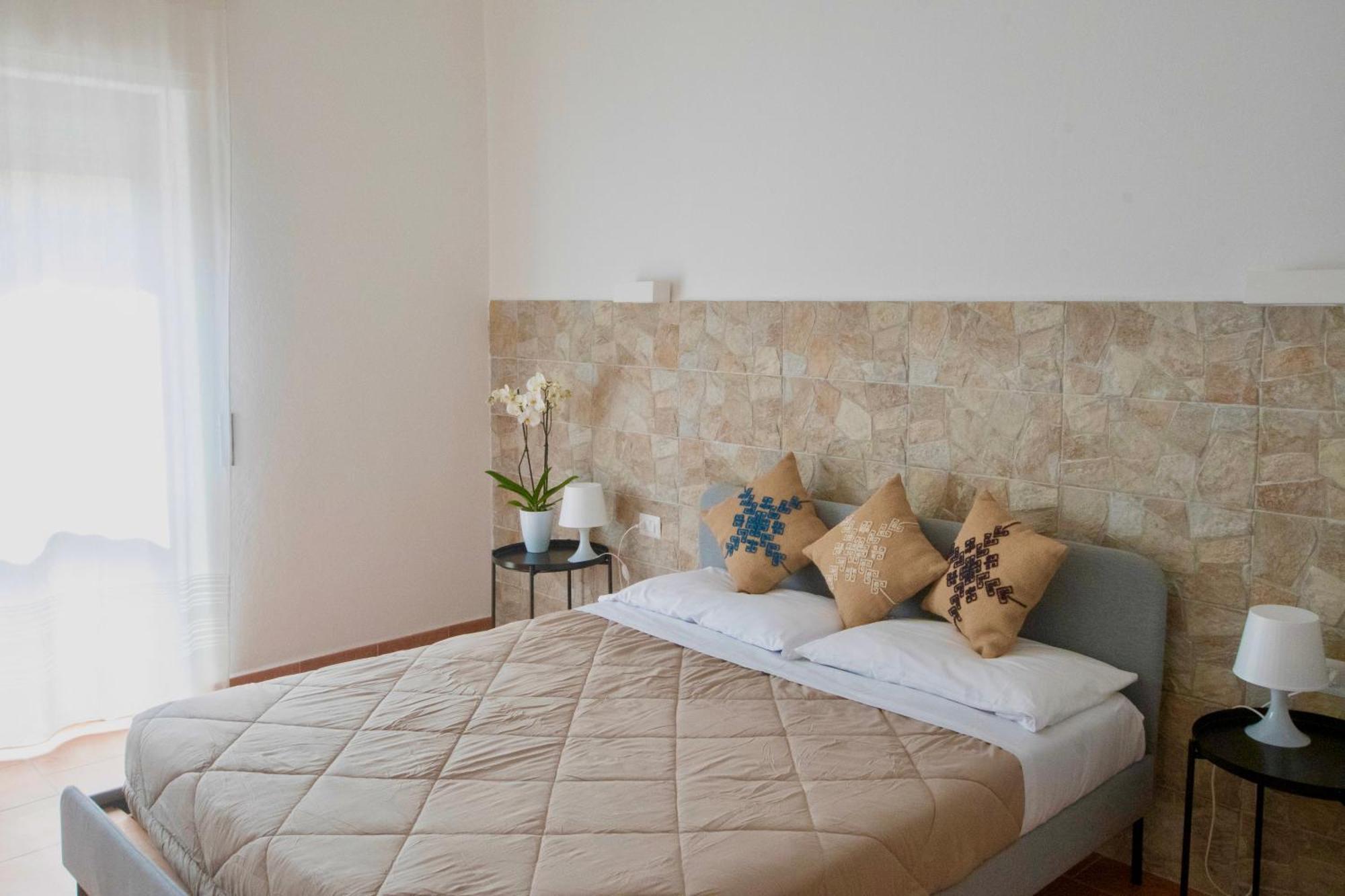 Giba Albergo Ristorante Locanda Rosella מראה חיצוני תמונה
